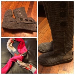 Women’s uggs; comes with a 🆓 item